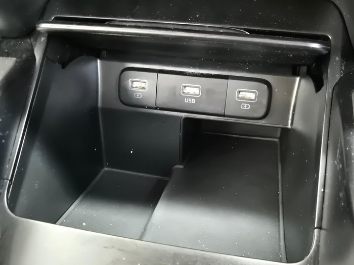 2022 Kia Sorento Sport