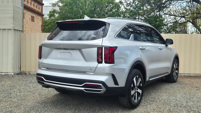 2022 Kia Sorento Sport