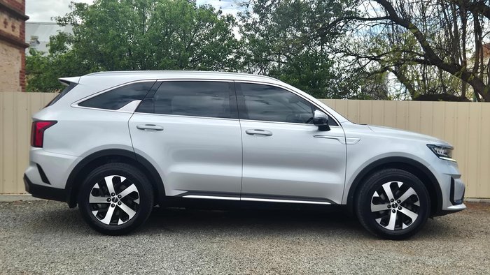 2022 Kia Sorento Sport