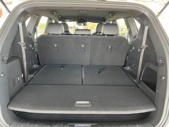 2025 KGM Rexton ELX