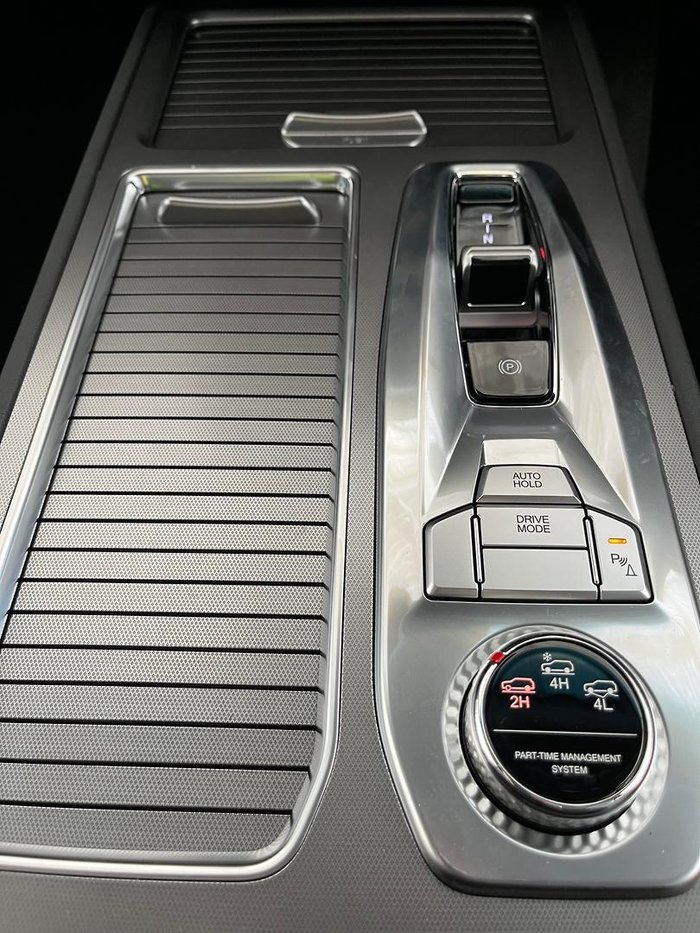 2025 KGM Rexton ELX