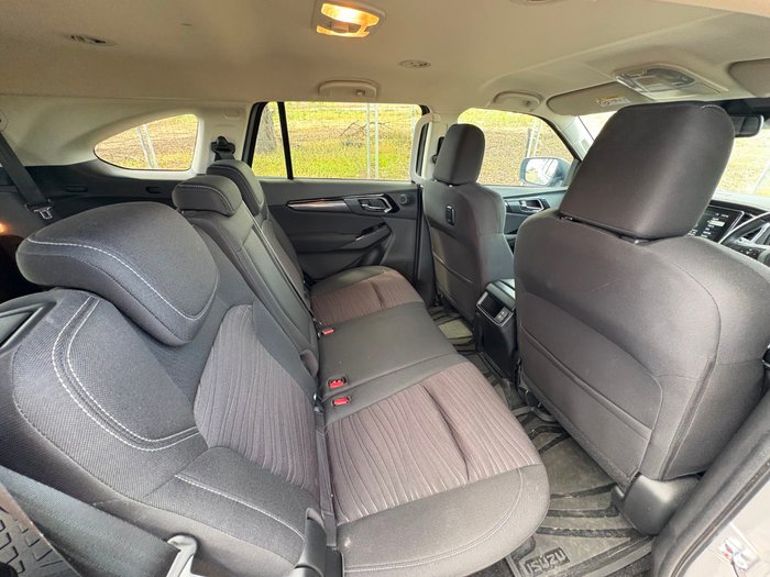 2024 Isuzu MU-X LS-U