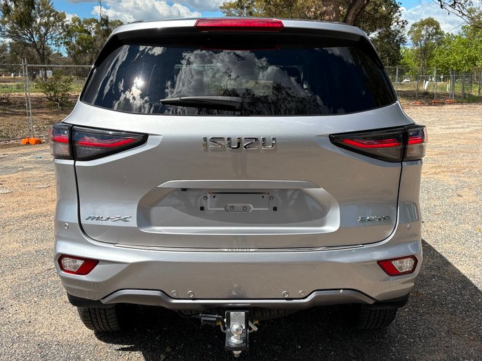 2024 Isuzu MU-X LS-U