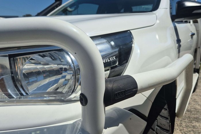 2017 Toyota Hilux SR