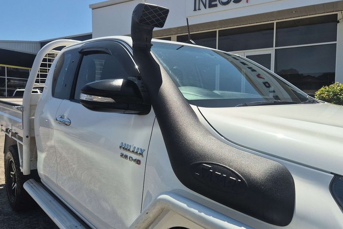 2017 Toyota Hilux SR