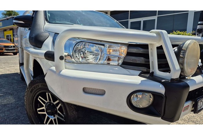 2017 Toyota Hilux SR
