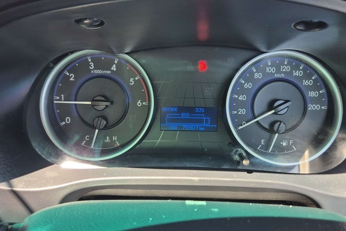 2017 Toyota Hilux SR