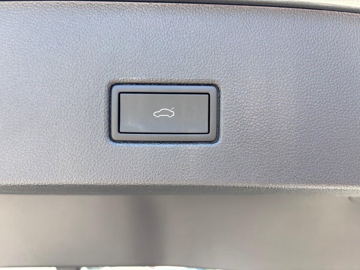 2024 Volkswagen T-Roc 140TSI R-Line