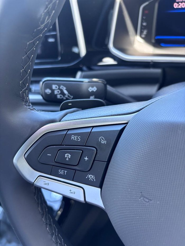 2024 Volkswagen T-Roc 140TSI R-Line