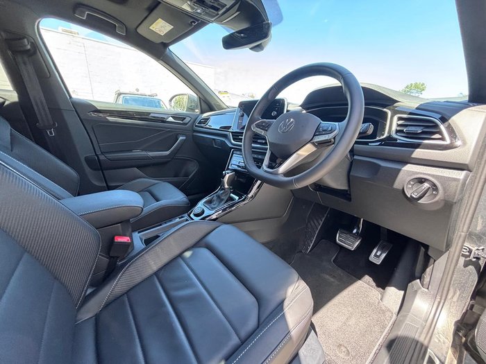 2024 Volkswagen T-Roc 140TSI R-Line