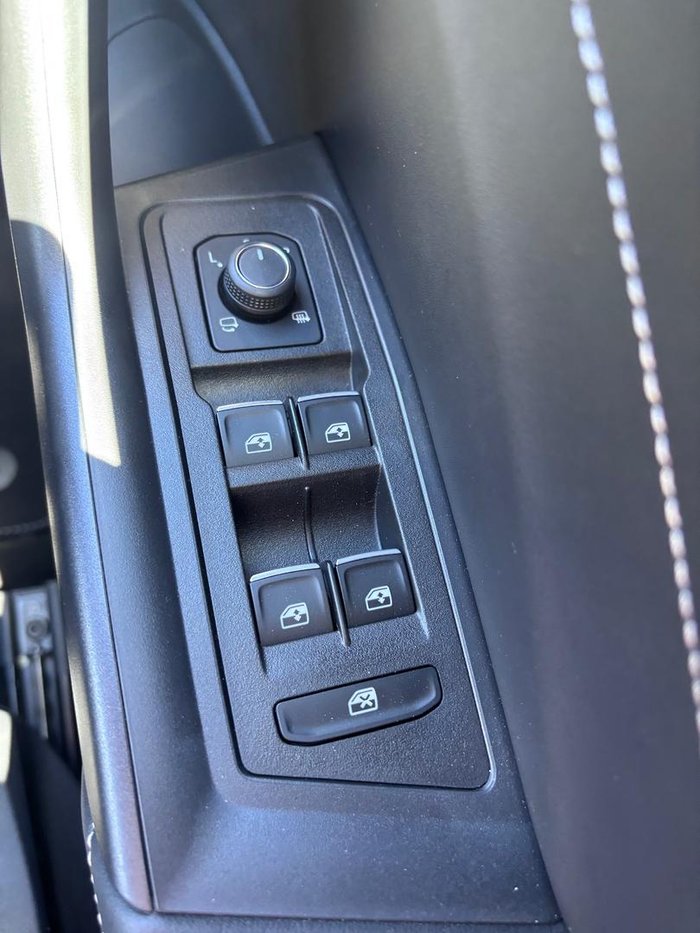 2024 Volkswagen T-Roc 140TSI R-Line