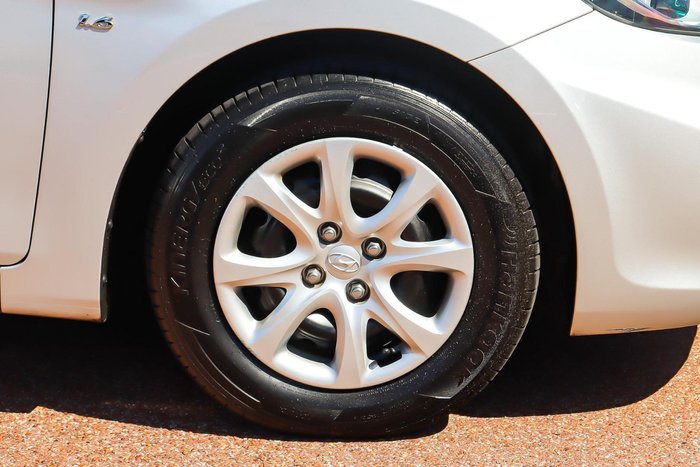 2012 Hyundai Accent Active