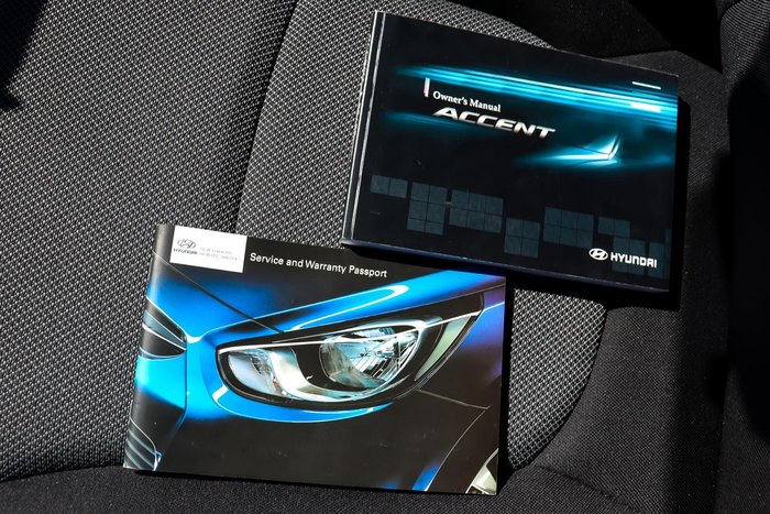 2012 Hyundai Accent Active