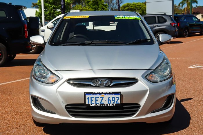 2012 Hyundai Accent Active