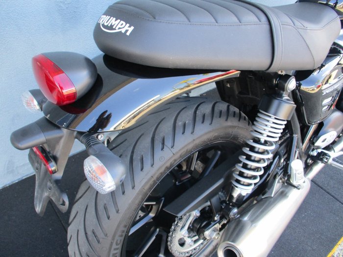 2024 Triumph BONNEVILLE SPEED TWIN Black
