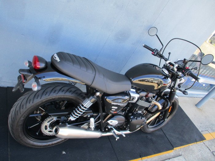 2024 Triumph BONNEVILLE SPEED TWIN Black