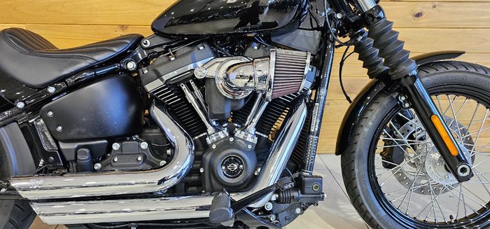 2017 Harley-davidson FXBB STREET BOB Black