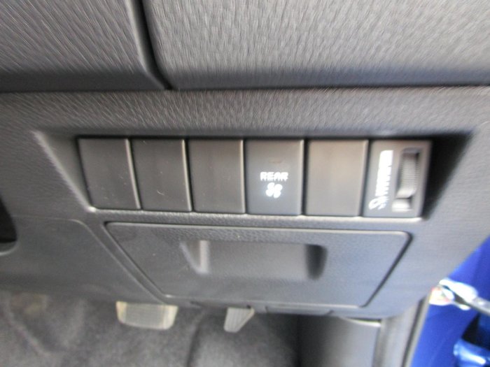 2025 Isuzu MU-X LS-M