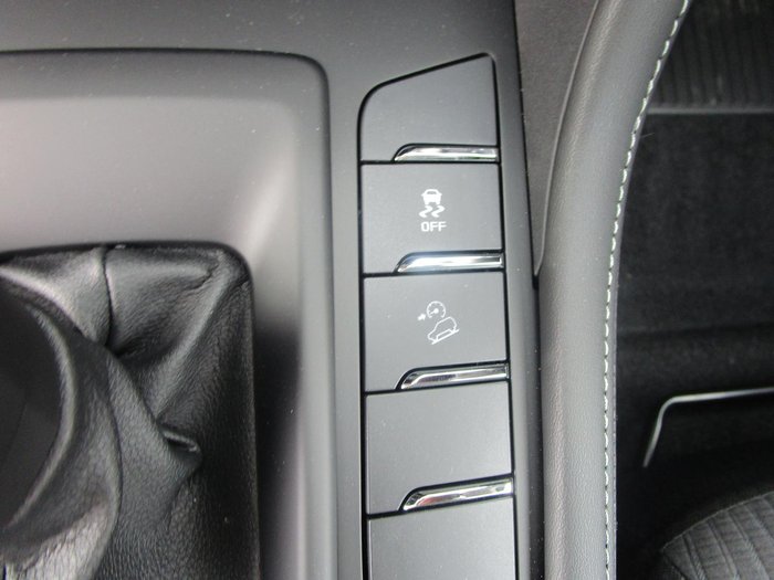 2025 Isuzu MU-X LS-M