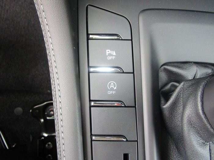 2025 Isuzu MU-X LS-M