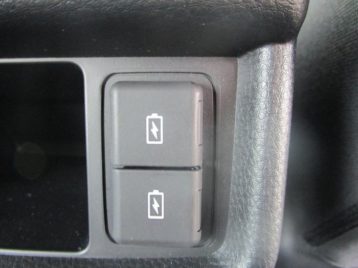 2025 Isuzu MU-X LS-M