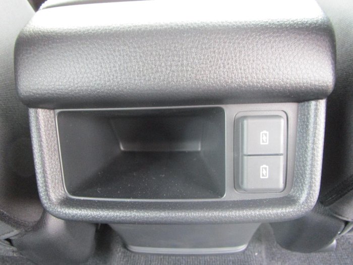 2025 Isuzu MU-X LS-M