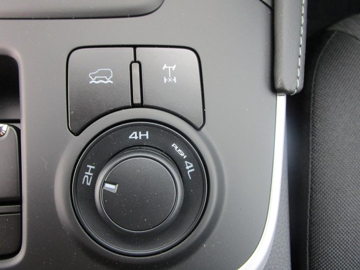 2025 Isuzu MU-X LS-M