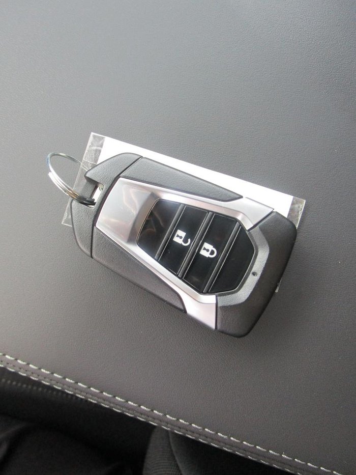 2025 Isuzu MU-X LS-M