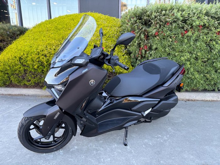 2025 Yamaha XMAX 300 (CZD300A)