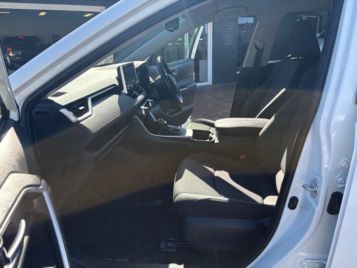 2020 Toyota RAV4 GXL