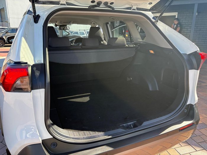 2020 Toyota RAV4 GXL