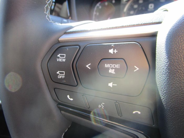 2025 Isuzu MU-X LS-T