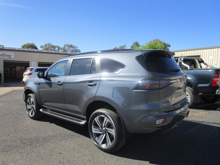 2025 Isuzu MU-X LS-T