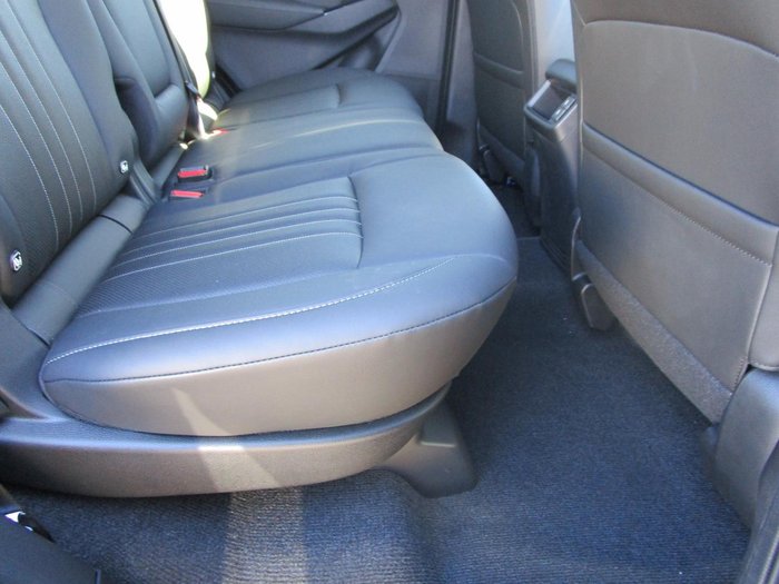 2025 Isuzu MU-X LS-T