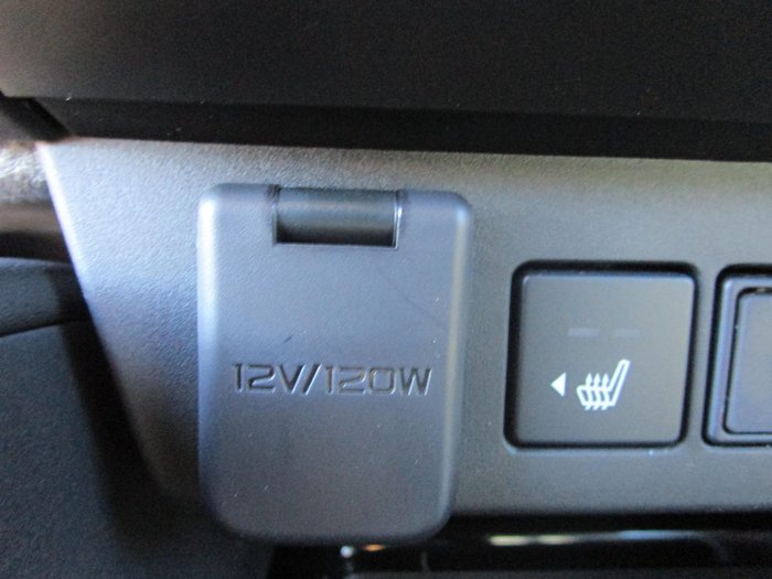 2025 Isuzu MU-X LS-T