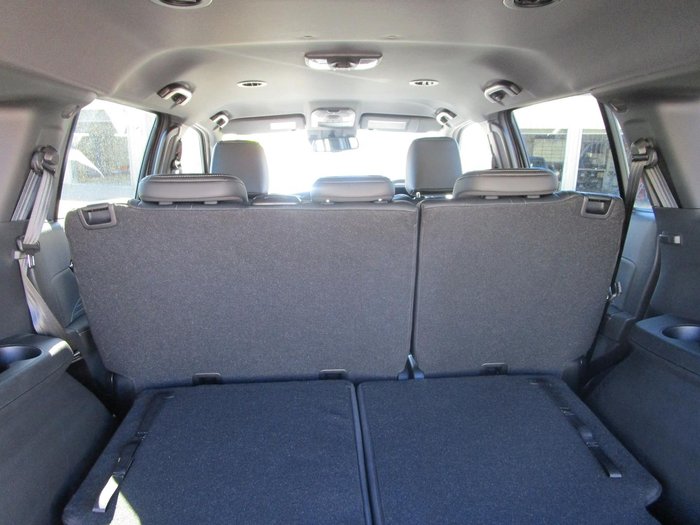 2025 Isuzu MU-X LS-T