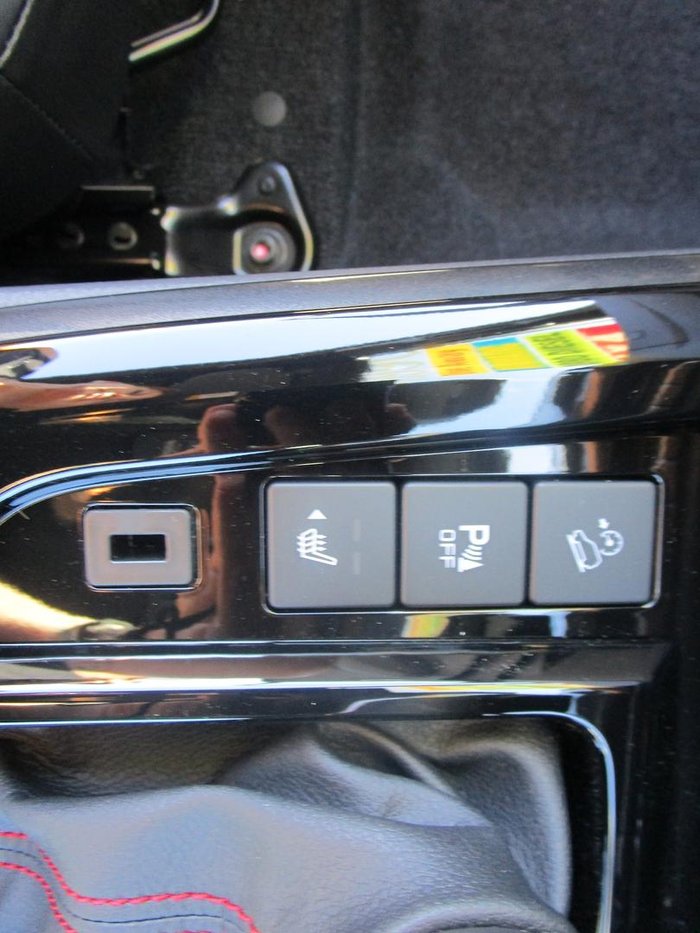 2025 Isuzu D-MAX X-TERRAIN