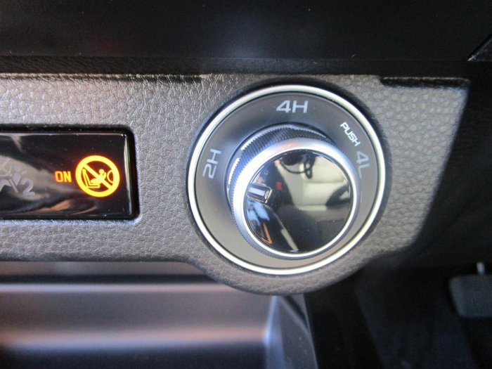 2025 Isuzu D-MAX X-TERRAIN