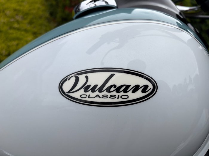 2020 Kawasaki VULCAN 900 (VN900) CLASSIC White
