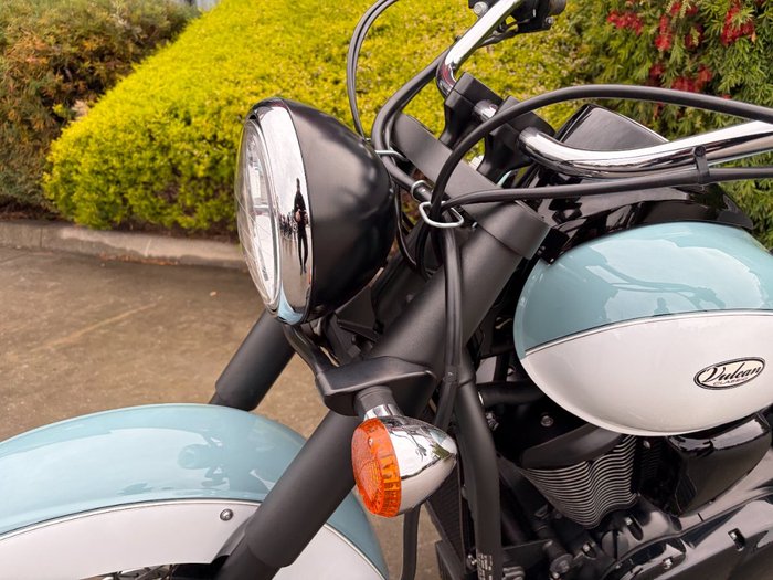 2020 Kawasaki VULCAN 900 (VN900) CLASSIC White