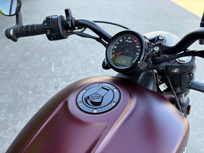 2022 Indian SCOUT BOBBER MAROON METALLIC