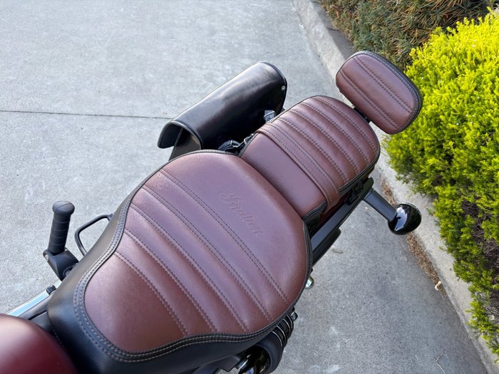 2022 Indian SCOUT BOBBER MAROON METALLIC