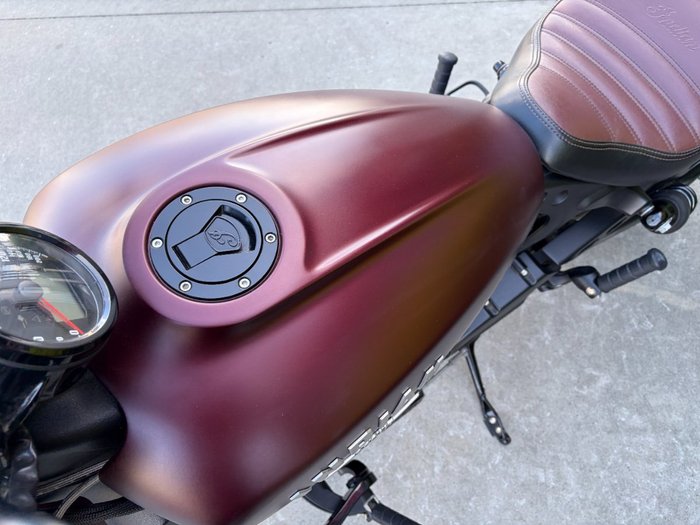 2022 Indian SCOUT BOBBER MAROON METALLIC