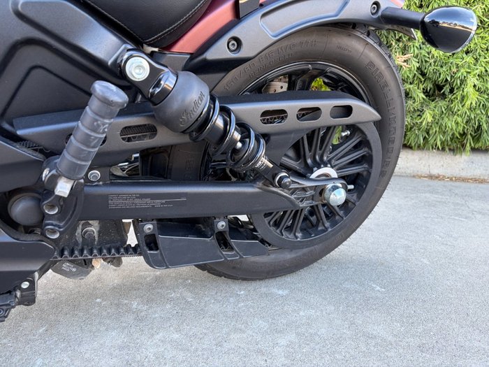 2022 Indian SCOUT BOBBER MAROON METALLIC