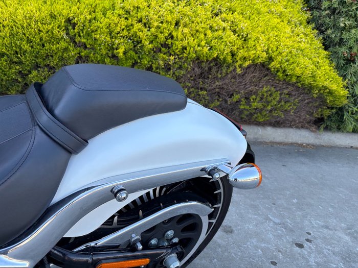 2017 HARLEY-DAVIDSON FXSB SOFTAIL BREAKOUT