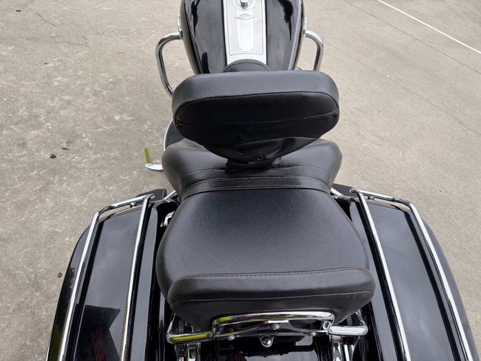 2016 HARLEY-DAVIDSON FLHR ROAD KING