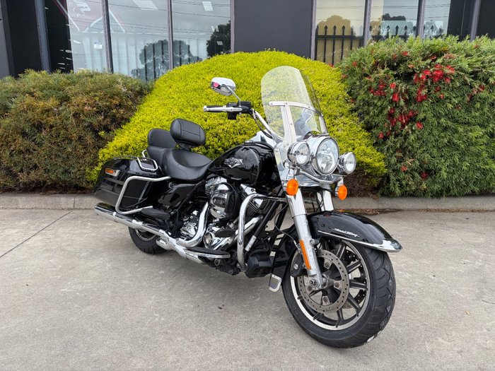 2016 HARLEY-DAVIDSON FLHR ROAD KING