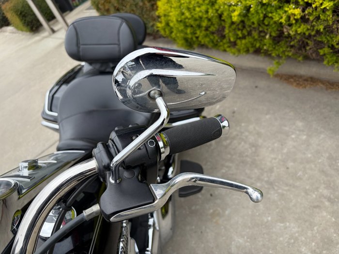 2016 HARLEY-DAVIDSON FLHR ROAD KING