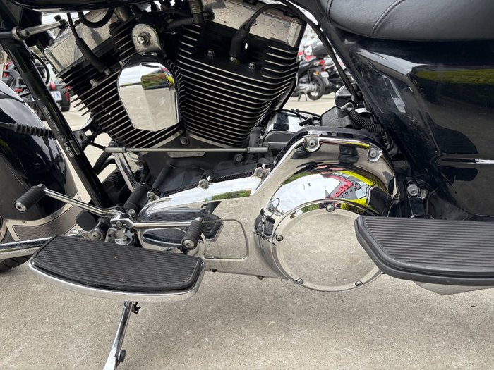 2016 HARLEY-DAVIDSON FLHR ROAD KING