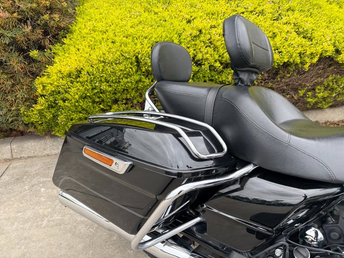 2016 HARLEY-DAVIDSON FLHR ROAD KING